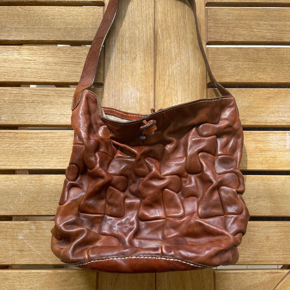 Henry Cuir bucket handbag